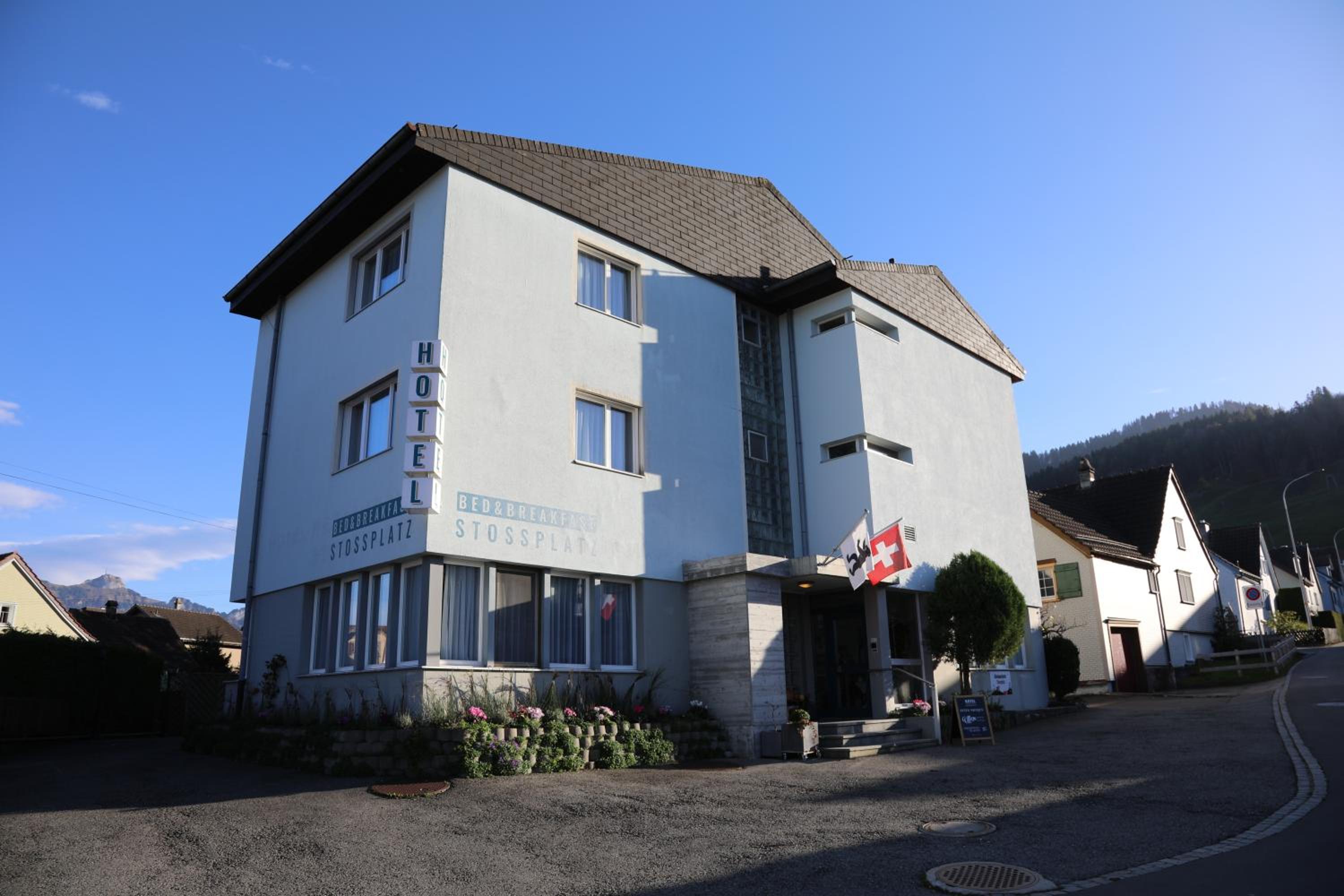 Hotel B & B Stossplatz anytime and easy self Check in in Appenzell, Switzerland