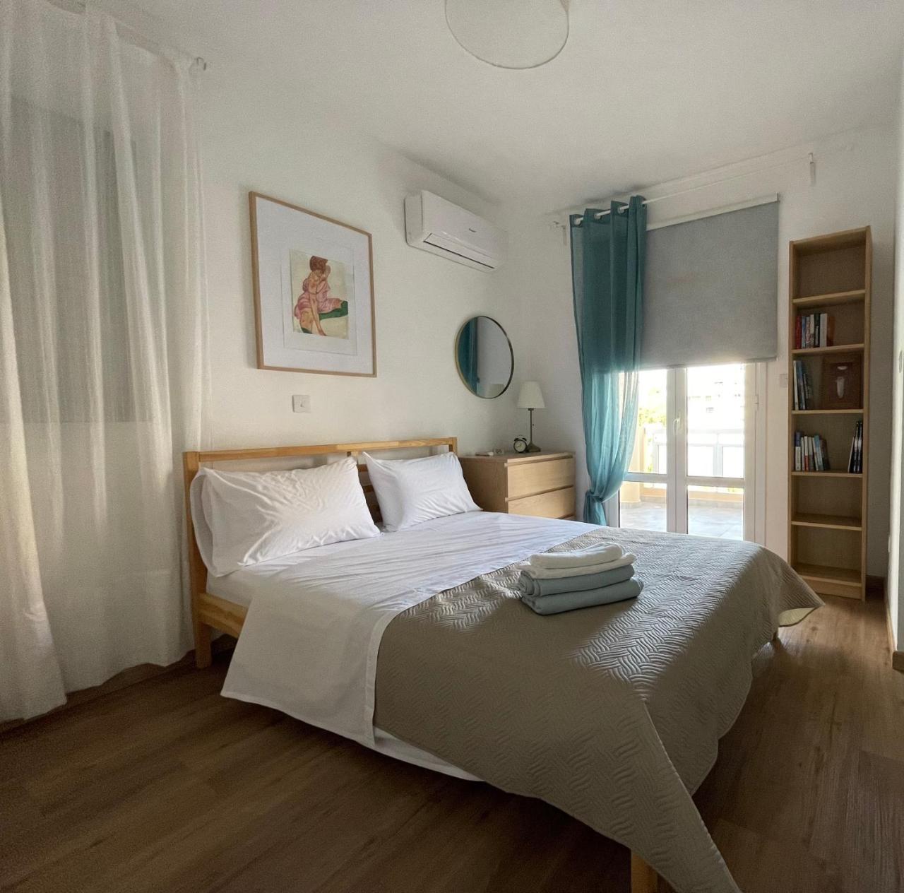 Lovely 1 bd apt with patio in Nicosia center