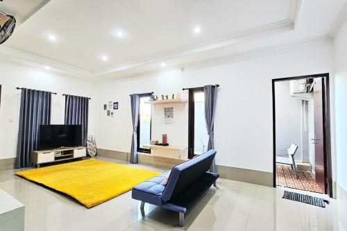 4 Bedroom Home with Pool near Canggu and Seminyak — 4-Star Luxury Hotel in Kerobokan, Indonesia