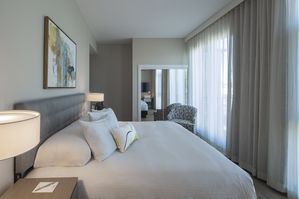 Art House Hotel - photo 13