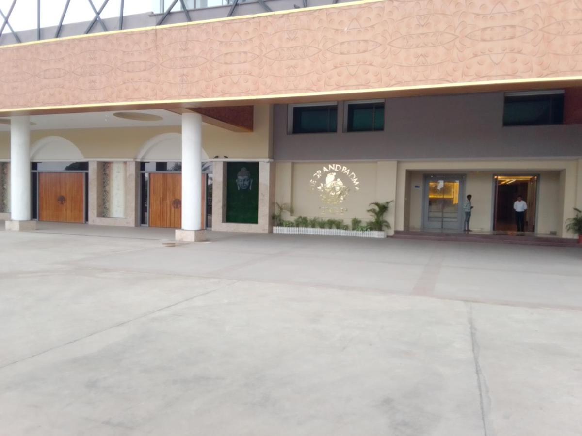 The Grand Padma Resort & Spa — Ratlam — photo 4