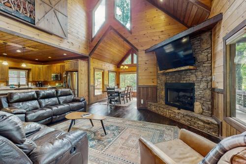 Whispering Woods - last minute hotel in Blue Ridge