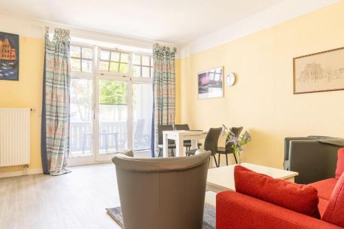 Villa Strandidyll Typ 2 — 4-Star Luxury Hotel in Ostseebad Binz, Germany