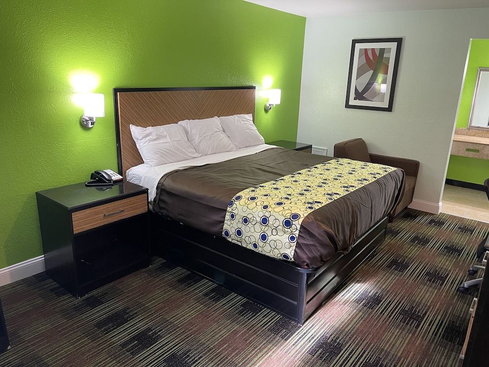 Bowers Hill Inn — hotel in Chesapeake