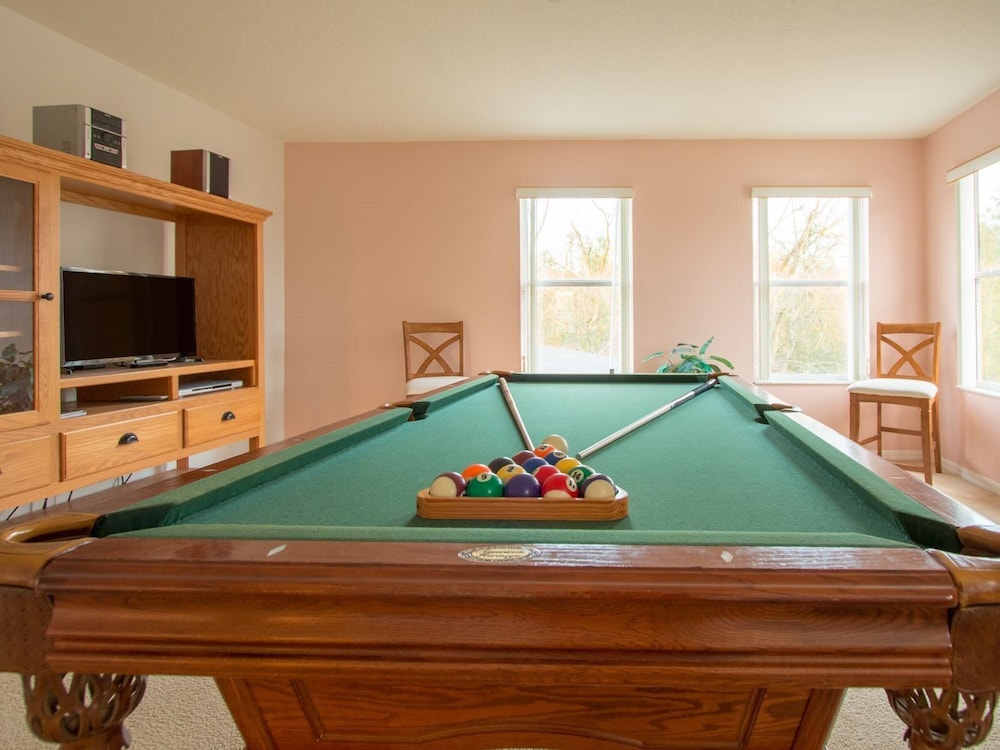 5 Bed 388 - photo 23