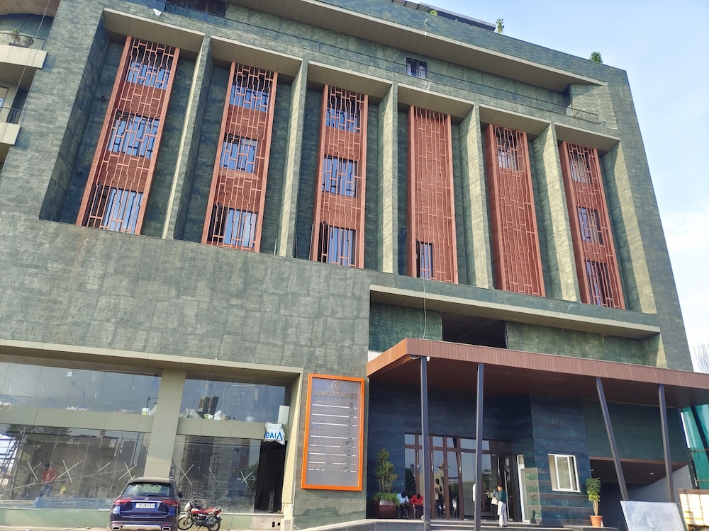 Omaya Suites - last minute hotel in Raipur