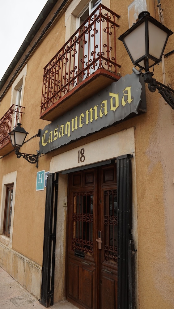 Hotel Riaza — hotel in Riaza