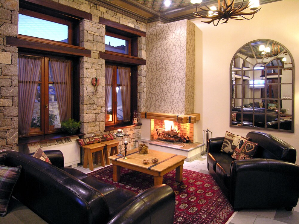 Ef Zin Studios & Suites — Arachova — photo 4