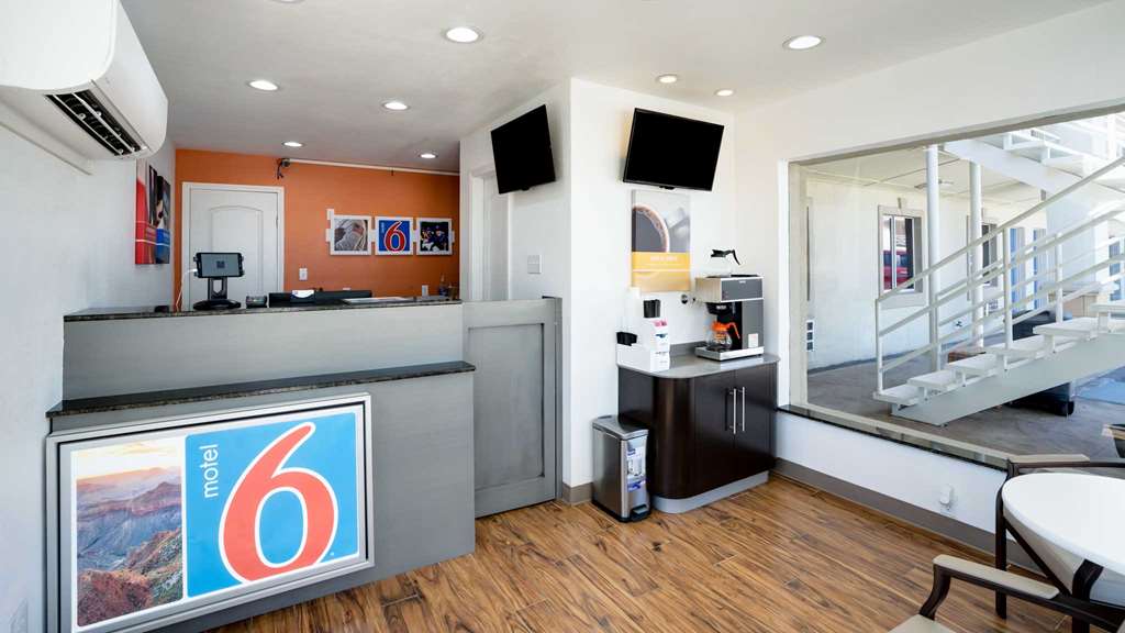 Motel 6 Odessa TX 2nd Street - photo 21