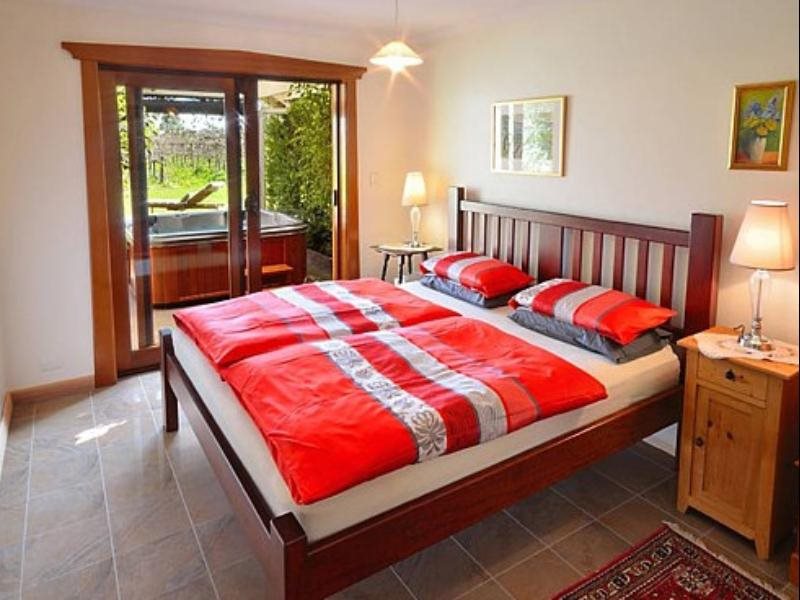 Stephanettes Cottage — 4-Star Luxury Hotel in Nuriootpa, Australia