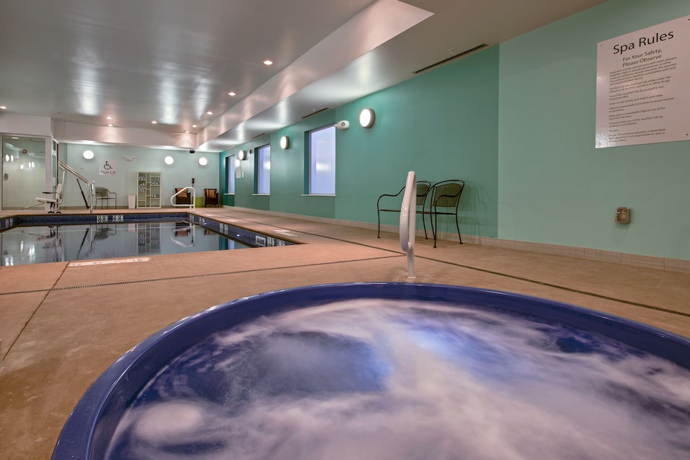 Holiday Inn Express Hotel & Suites Carlisle Harrisburg Area by IHG - photo 13