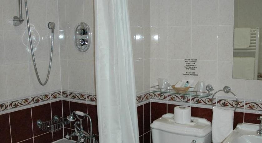The Royal Inn — St Austell — photo 4