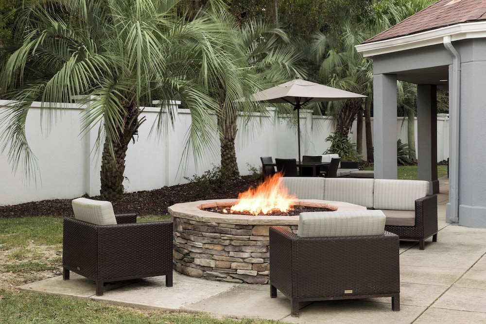 Courtyard Pensacola - photo 21