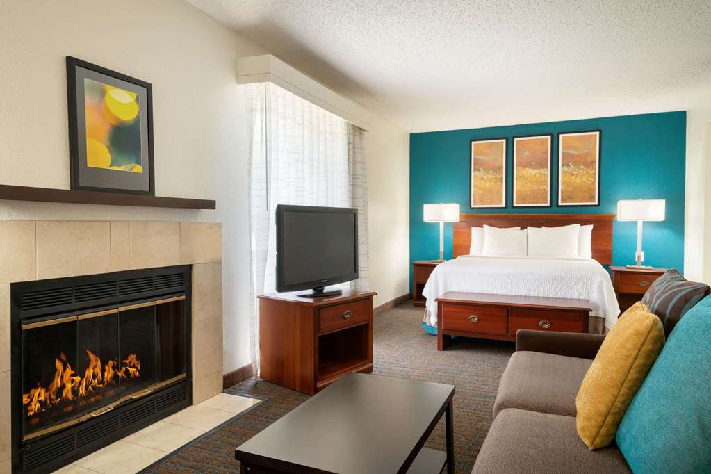 Hawthorn Suites by Wyndham Tinton Falls - photo 23