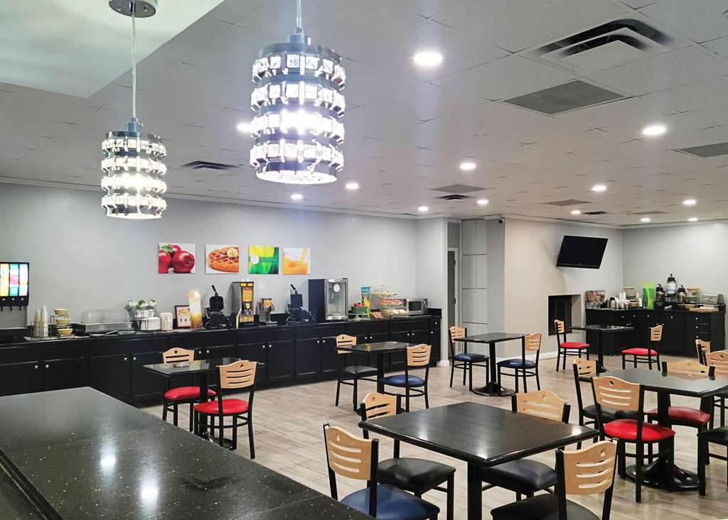 Quality Inn Terre Haute University Area in Terre Haute, United States