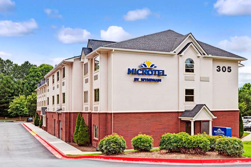 Microtel Inn & Suites by Wyndham Woodstock Atlanta North in Woodstock, United States