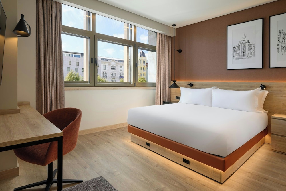 Residence Inn by Marriott Lisbon — 4-Star Luxury Hotel in Lisbon, Portugal