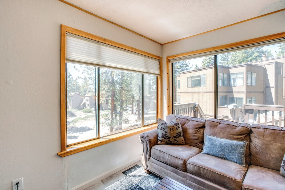 2 Mi to Heavenly Mtn Resort Retreat with Sauna