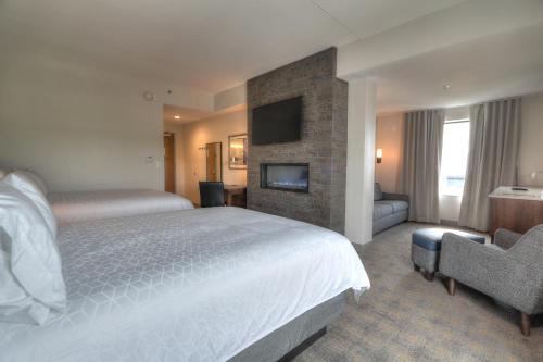 Holiday Inn & Suites Pigeon Forge Convention Center an IHG Hotel - photo 25