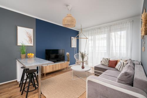 A.S. Home Tęczowa street 3 rooms Apartment — 4-Star Luxury Hotel in Wroclaw, Poland