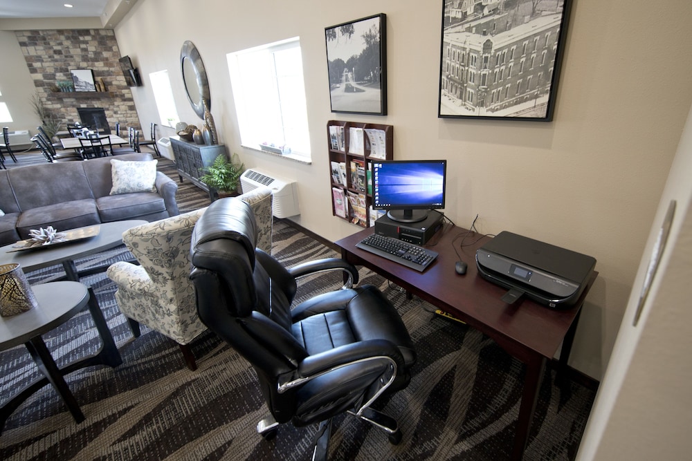 Cobblestone Inn & Suites Clarinda - photo 57