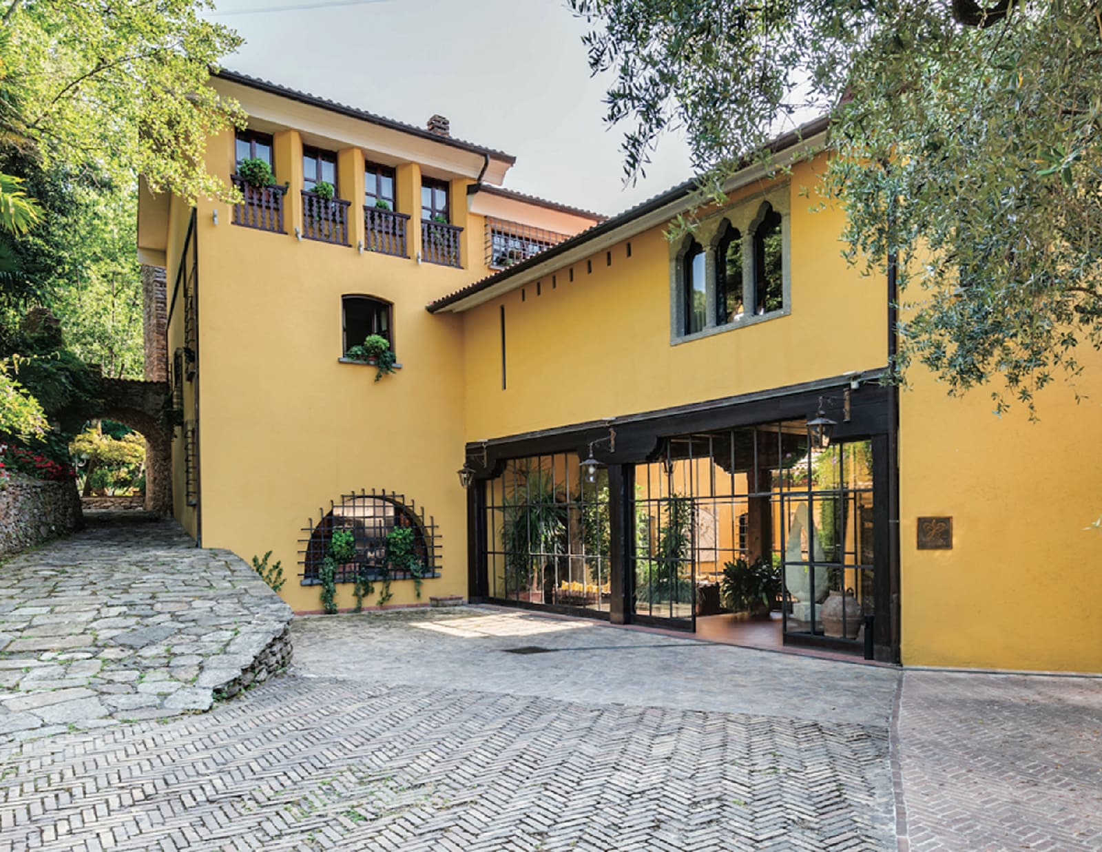 Il Bottaccio Relais & Chateaux — 5-Star Luxury Hotel in Montignoso, Italy