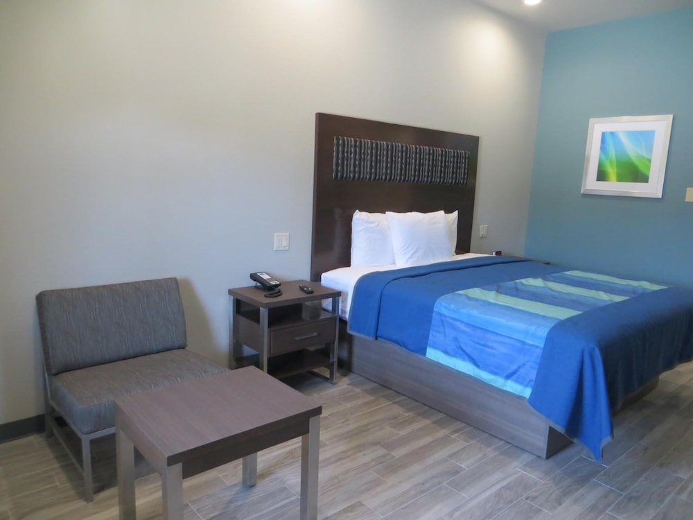 Hotel Blue Woodlands - photo 19