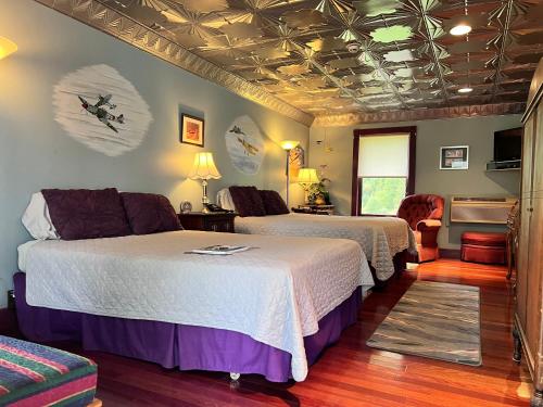 Mountain Quest Inn - photo 88