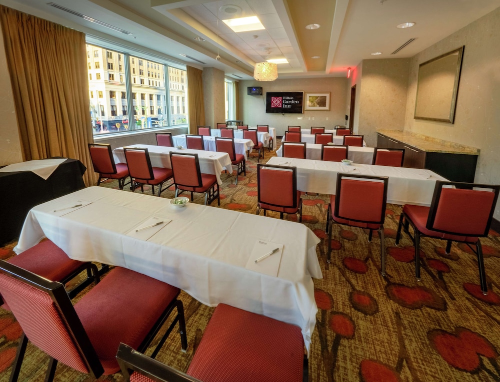 Hilton Garden Inn Buffalo Downtown - photo 68