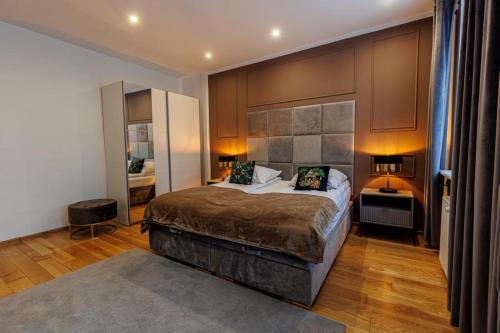 King 3 And Spa — 4-Star Luxury Hotel in Szczecin, Poland