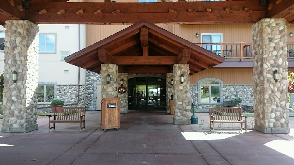 The Tamarack Club - photo 30