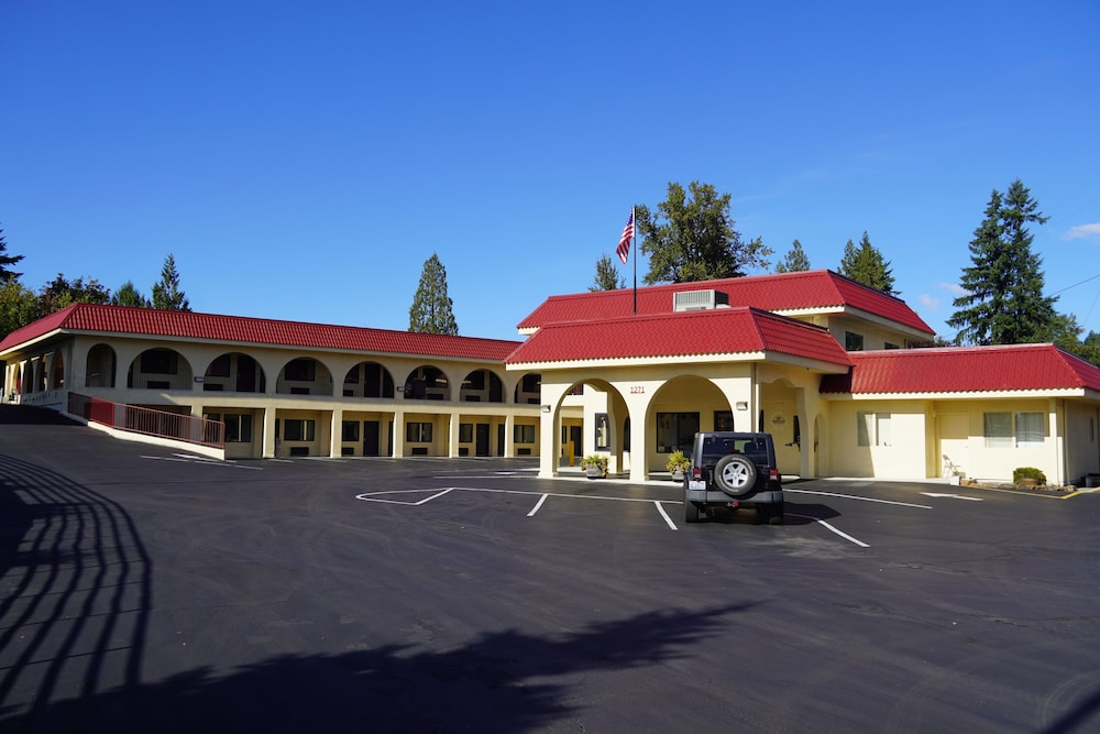 Timberland Inn & Suites — hotel in Castle Rock