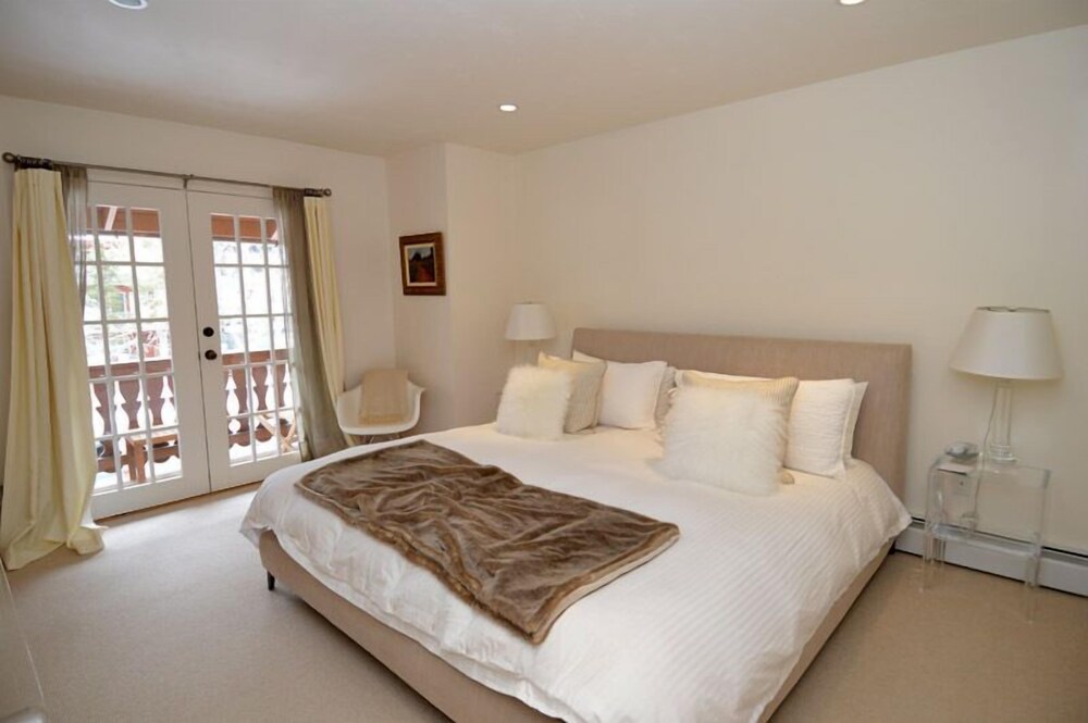 Alpenblick Townhomes - photo 3