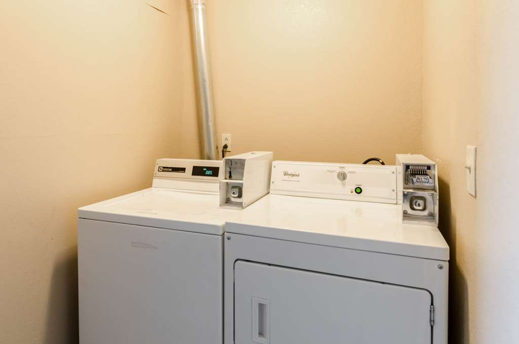 Quality Inn Chicopee Springfield - photo 25