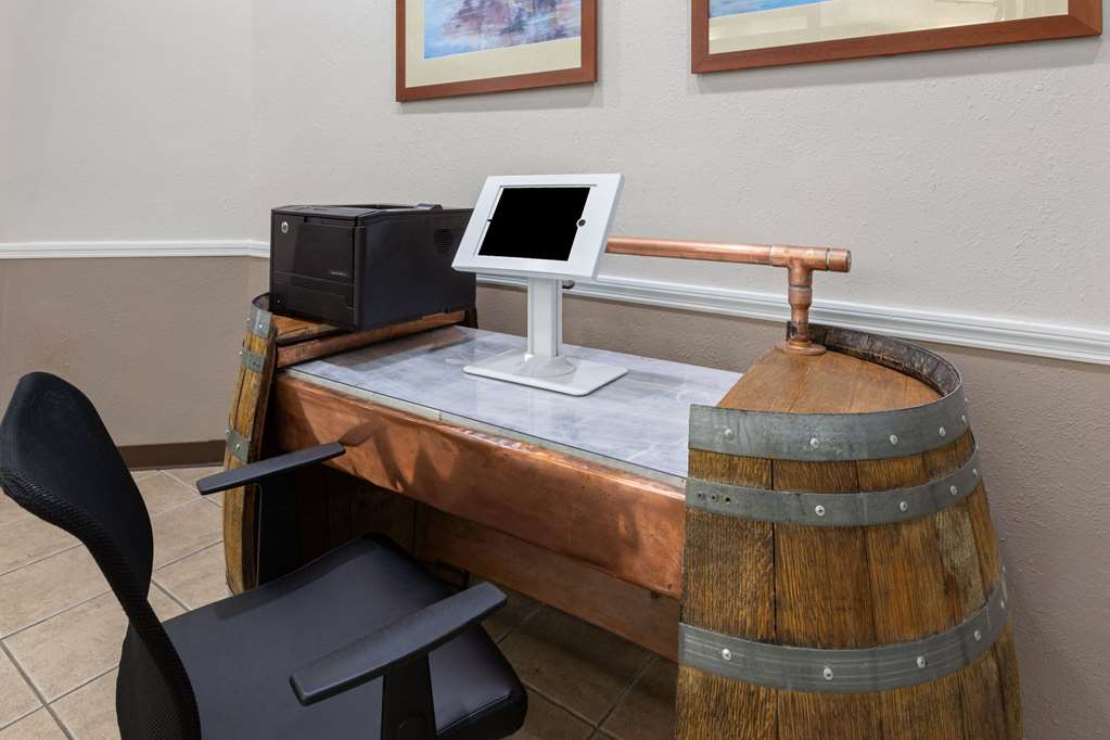 Baymont Inn and Suites by Wyndham Farmington MO - photo 8