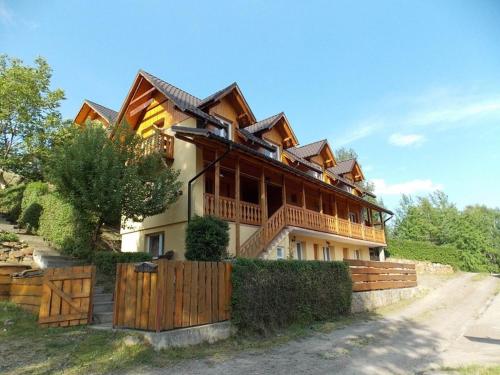 Noclegi ”U Wandy” in Polanczyk, Poland