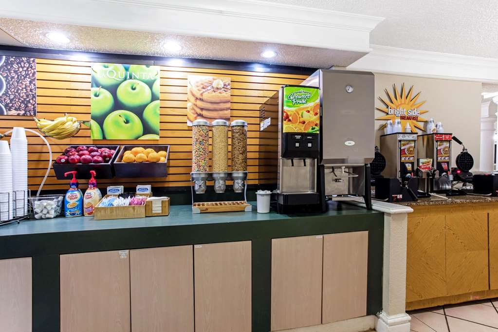 La Quinta Inn by Wyndham Denver Northglenn - photo 57