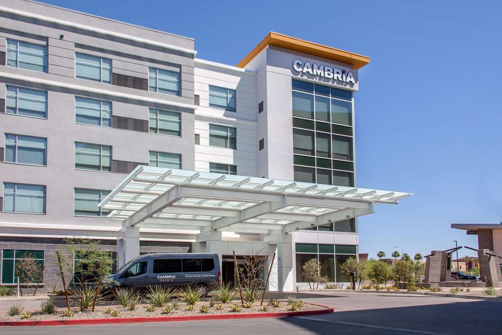 Cambria Hotel Phoenix Chandler Fashion Center - photo 3