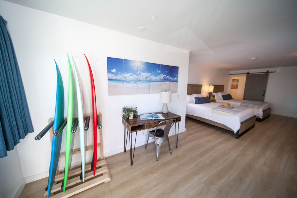 The Surfbreak Hotel - photo 15