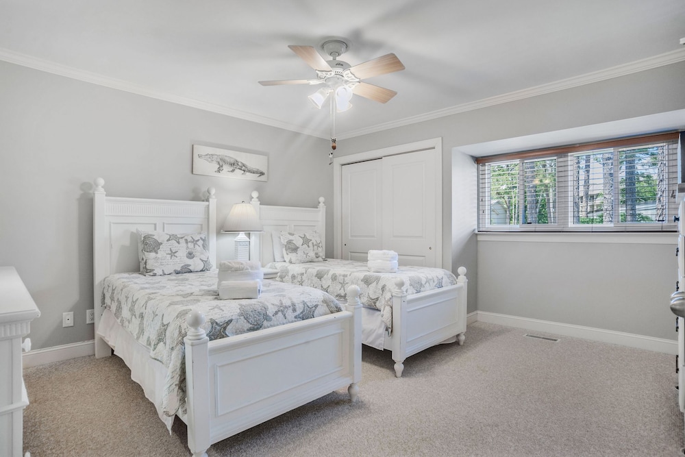 1261 Harbour Town Club at the Sea Pines Resort - photo 3