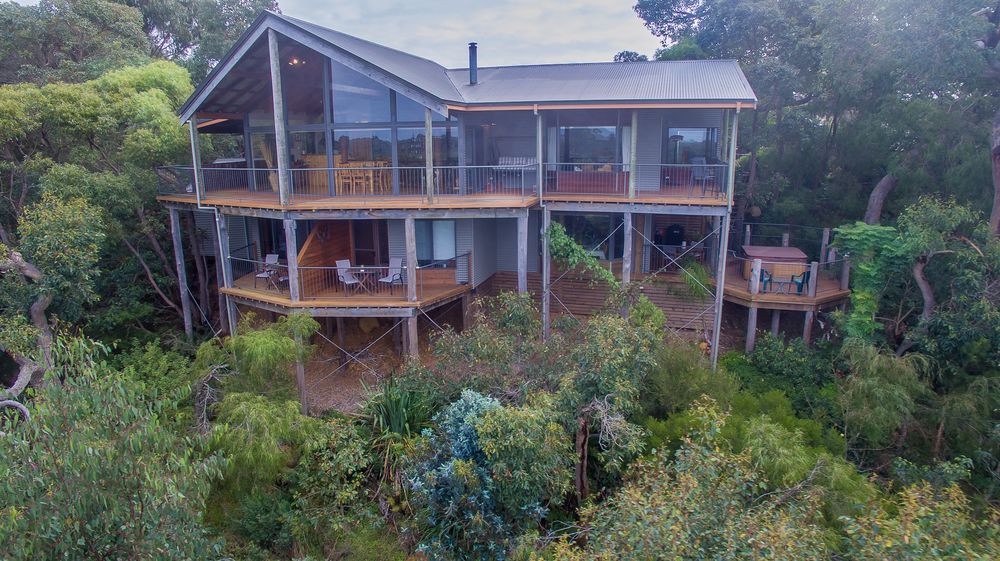 HideAway Haven — 5-Star Luxury Hotel in Albany, Australia