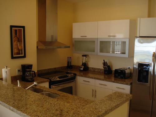 Westover Arms Hotel - photo 55