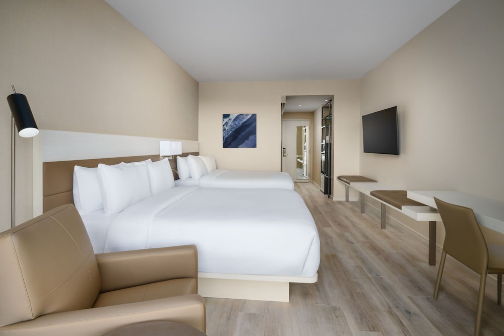 AC Hotel by Marriott Jacksonville St Johns Town Center - photo 22