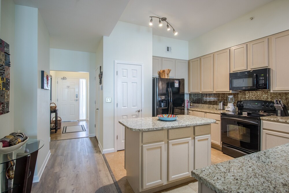 Legacy I 1403 Penthouse - photo 11