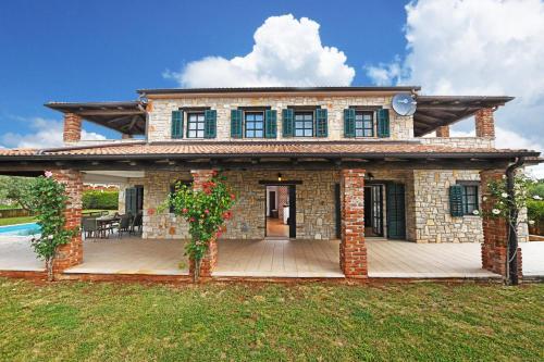 Villas Barat by Istarski Dvori — 4-Star Luxury Hotel in Visignano, Croatia