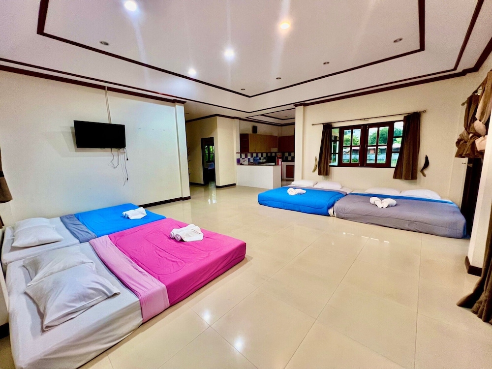 Phupha Beach Resort — Klaeng — photo 2