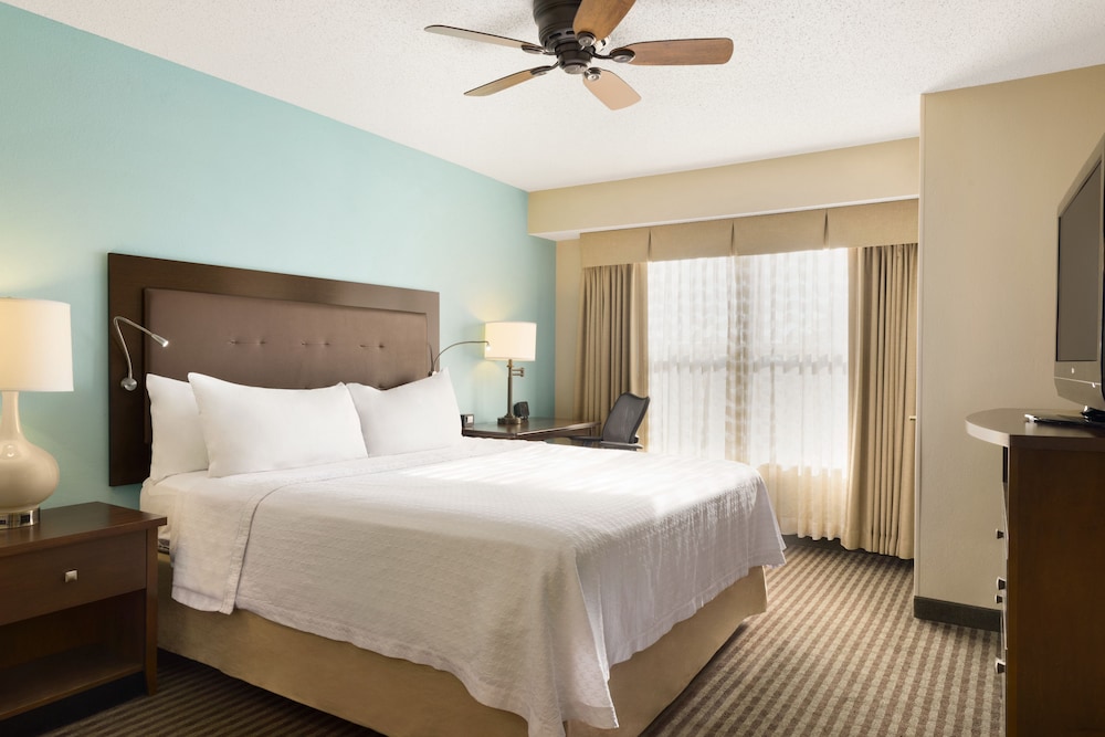 Homewood Suites by Hilton Grand Rapids - photo 4
