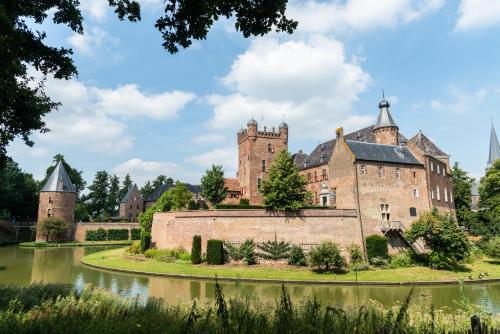 Kasteel Huis Bergh — hotel in Zeddam