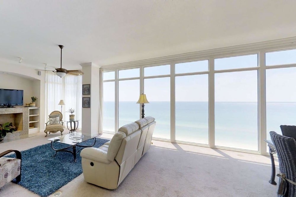 Sterling Beach Resort 3 Bedroom Apartment - photo 8