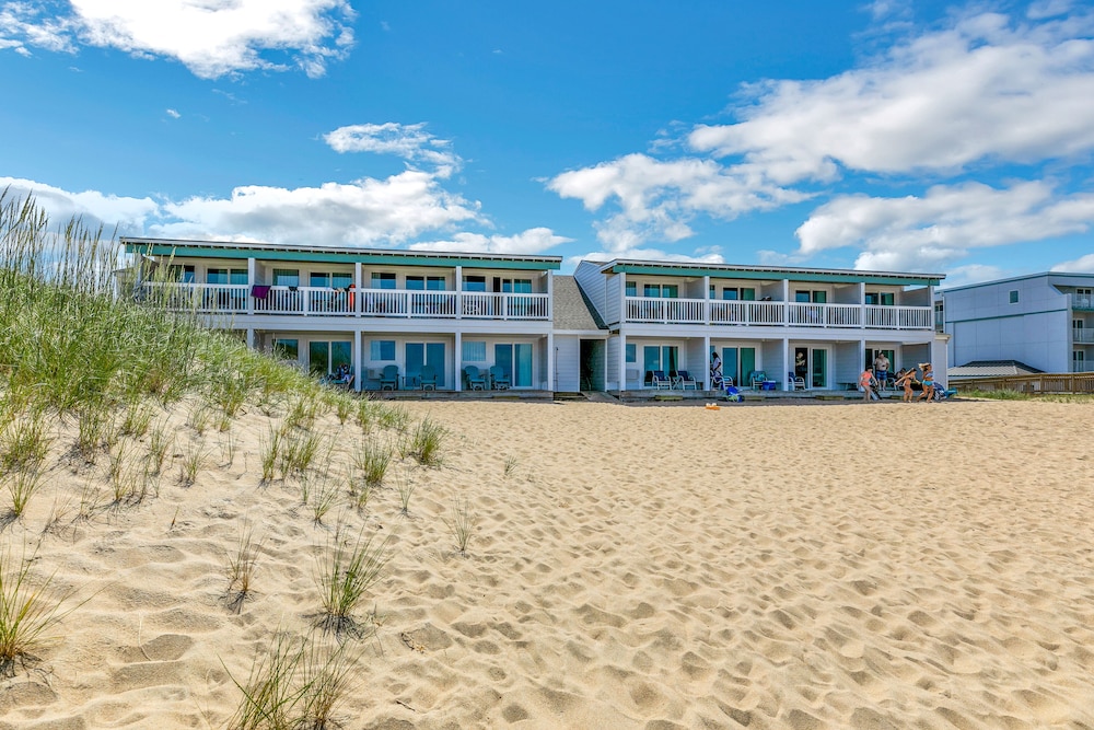 John Yancey Oceanfront Inn - photo 102